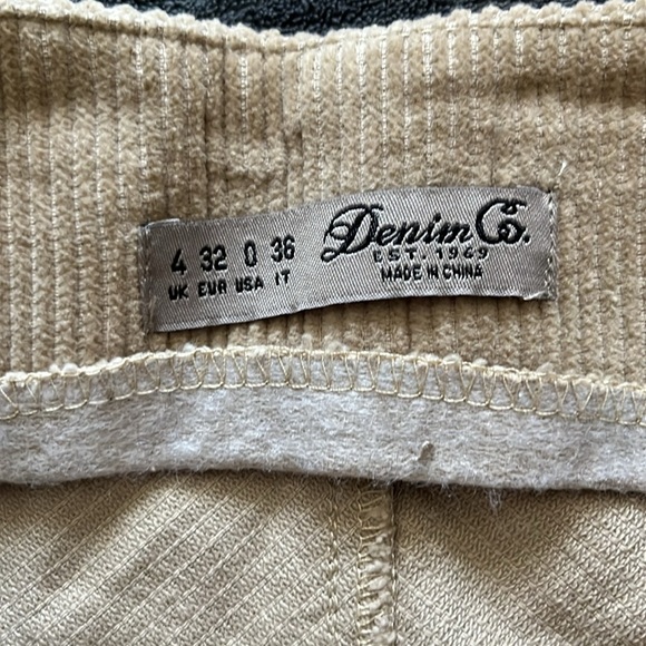 Denim&Co corduroy mini skirt size 0 - Picture 2 of 2